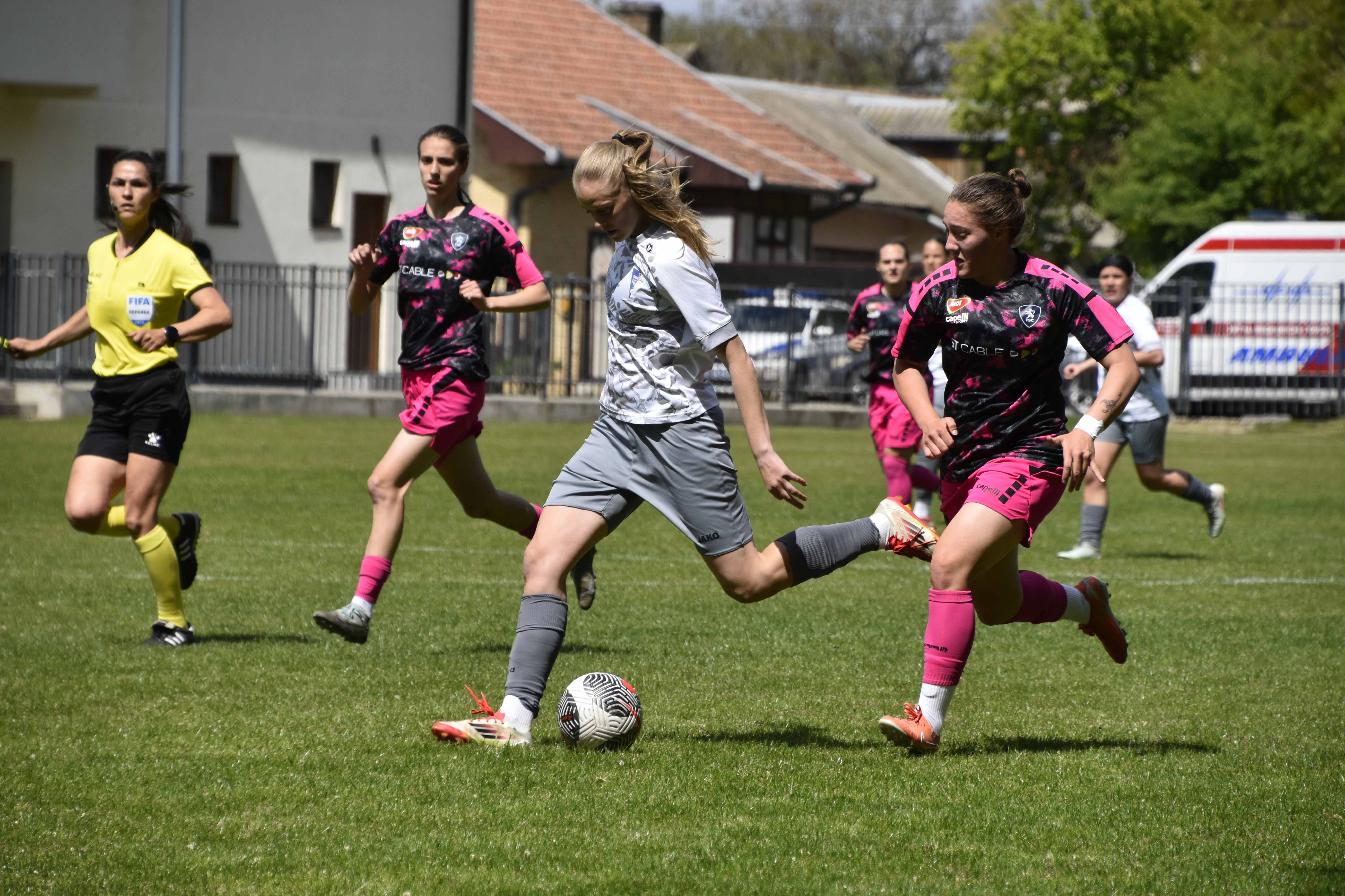 Kažnjeni za brojne promašeje - poraz od TSC